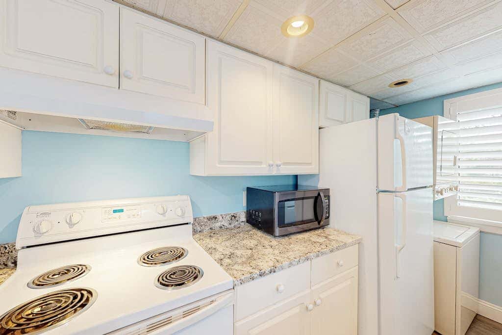 Secluded & Peaceful - Vacation Getaway with WiFi, Pool, Hot Tub, & Private Beach