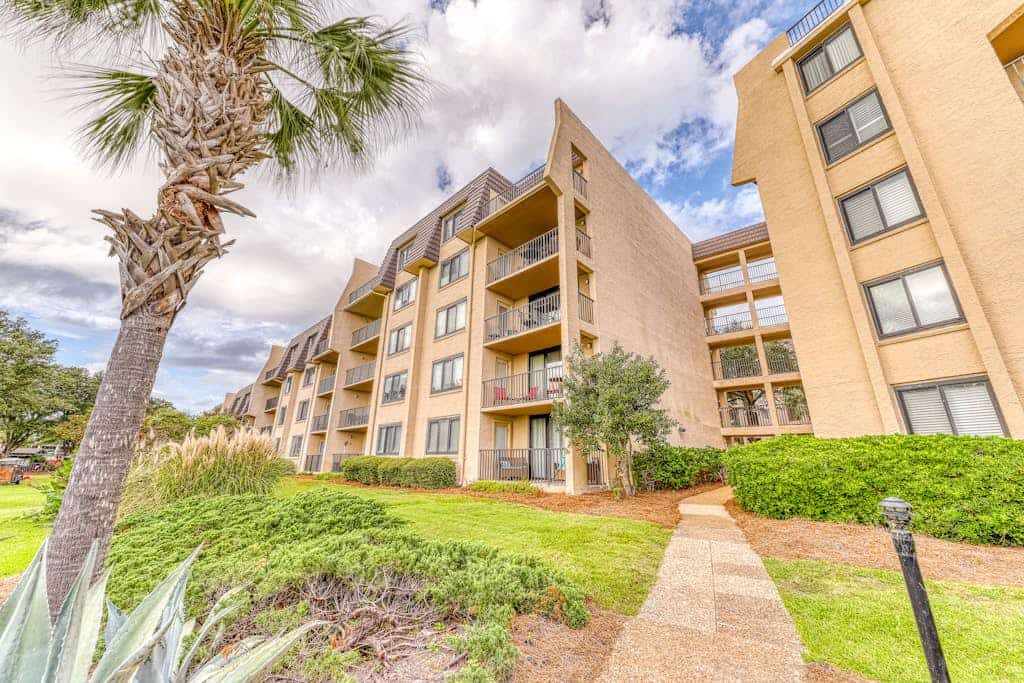 Island Club 3201