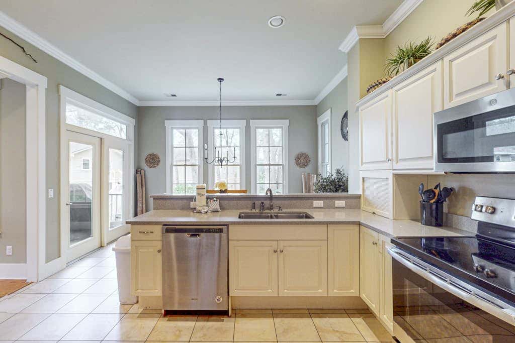 Dog-friendly house with private pool and screened-in deck - Walk to beach