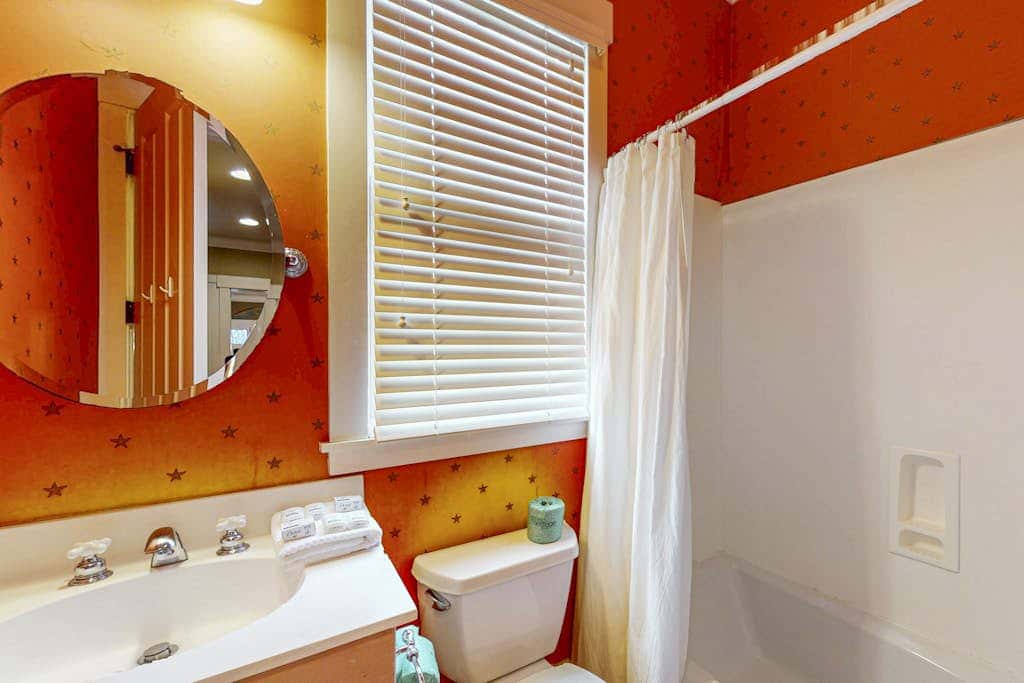 Dog-friendly house with private pool and screened-in deck - Walk to beach