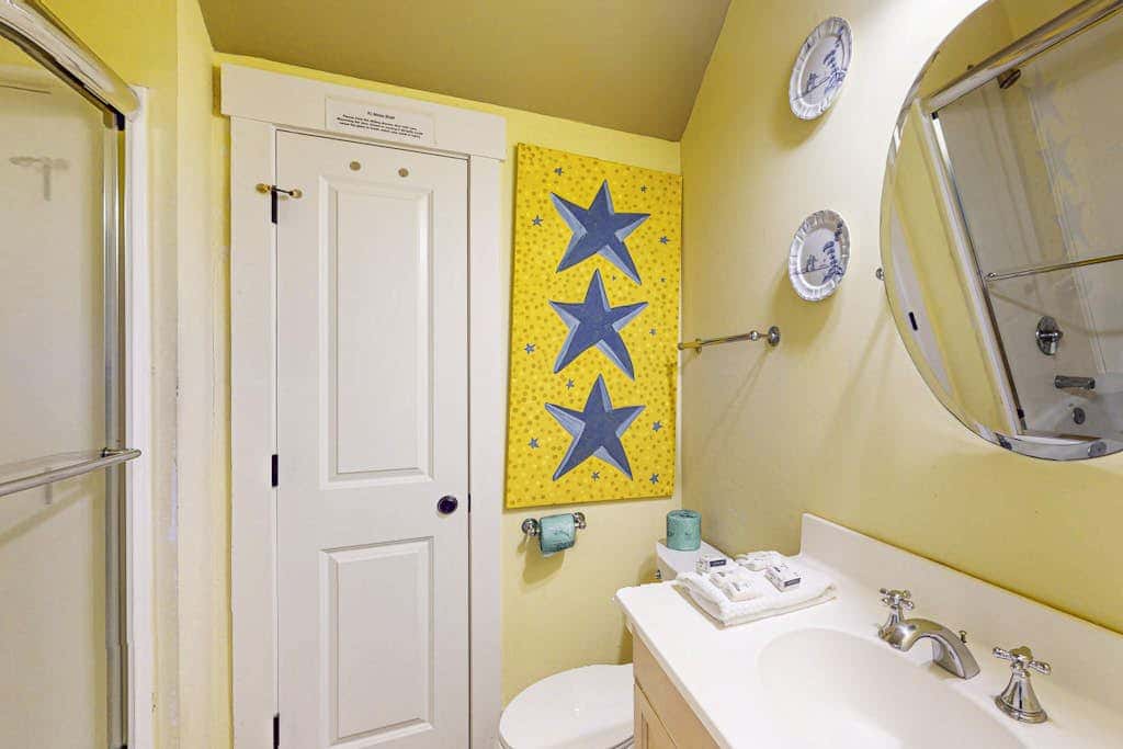 Dog-friendly house with private pool and screened-in deck - Walk to beach