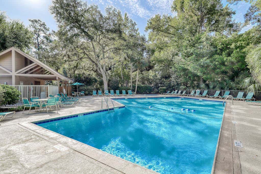 Second-Floor Condo with WiFi, Pool, Golf Course Views - Near the Beach