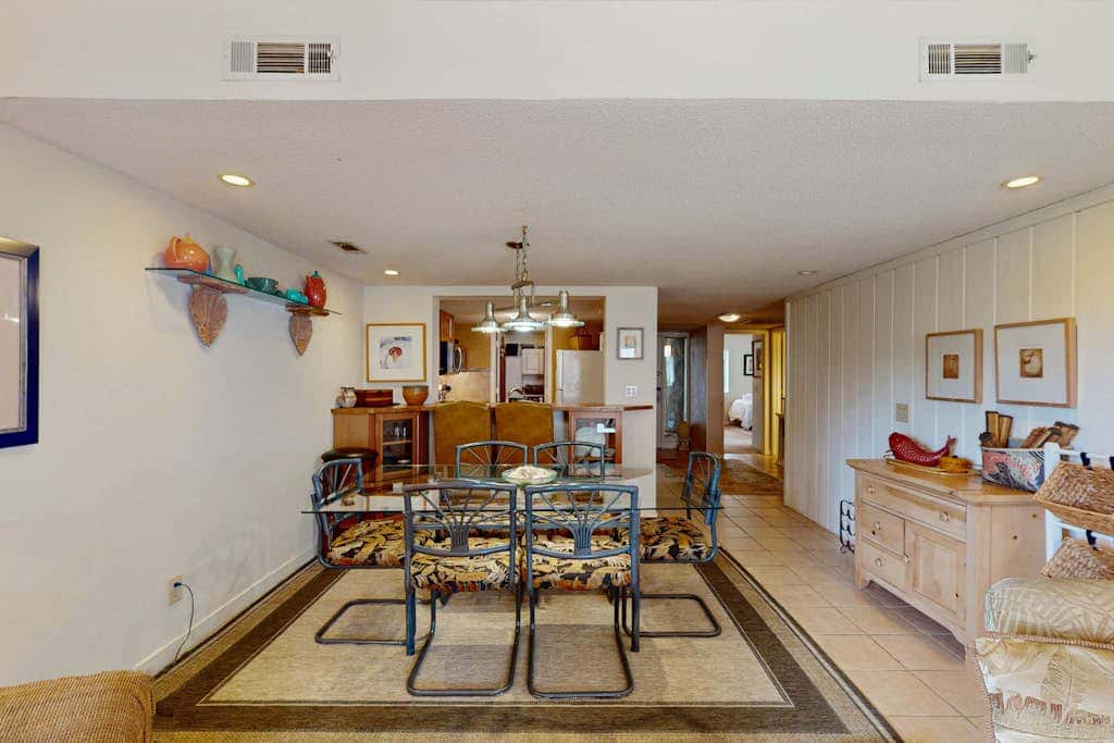 Second-Floor Condo with WiFi, Pool, Golf Course Views - Near the Beach