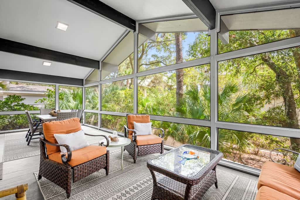 Old-Fashioned Beach House with Huge Screened Porch - Steps from the Beach