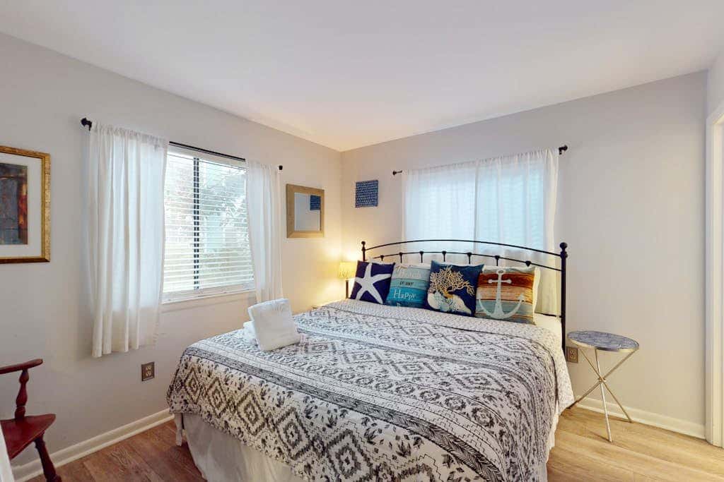 Coastal Retreat with Patio, Shared Pools, Tennis & Playground - Walk to Beach