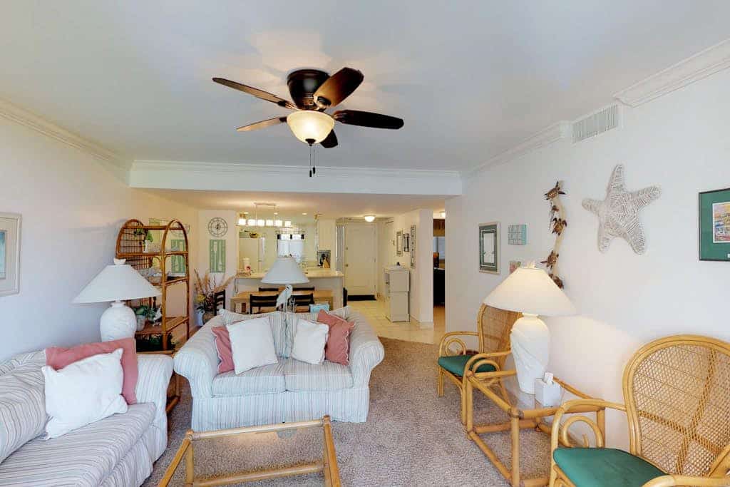 Island Club 3204