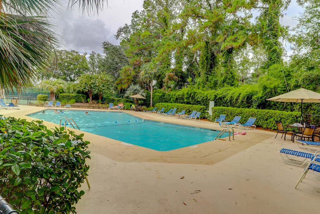 Inviting villa with pool, tennis, & balcony - close beach access