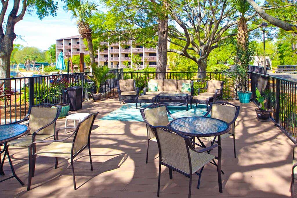 Multi-Level Townhouse with Pool, Hot Tub, & Tennis - Walk to the Beach