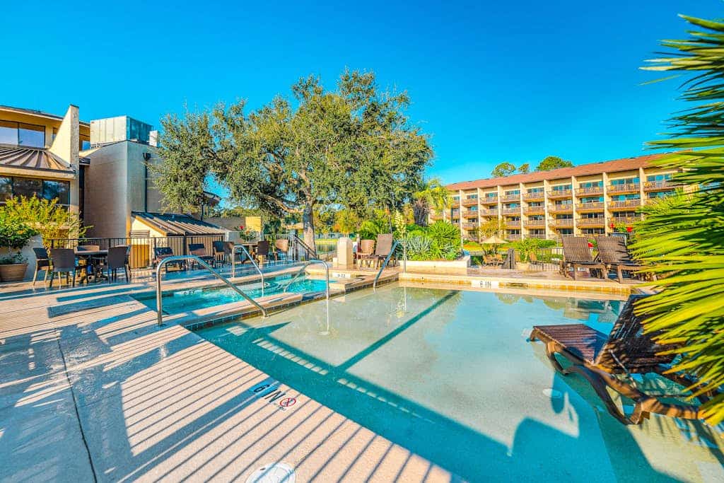 Island Club 146