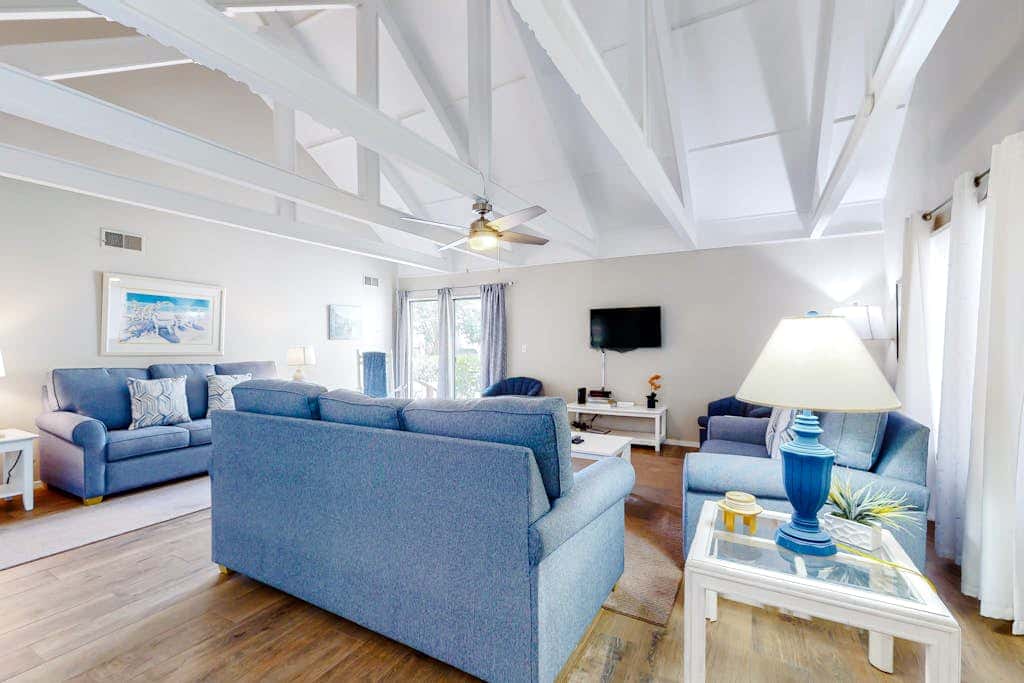 Family-Friendly Condo with Shared Pool & Al Fresco Dining - Dogs Welcome