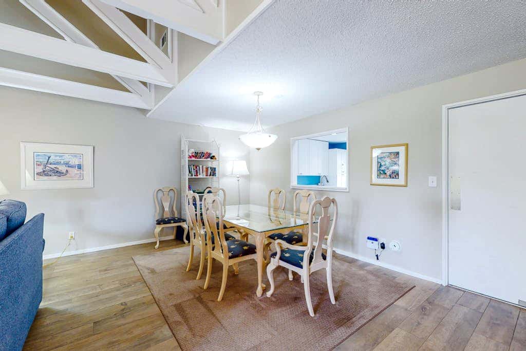 Family-Friendly Condo with Shared Pool & Al Fresco Dining - Dogs Welcome