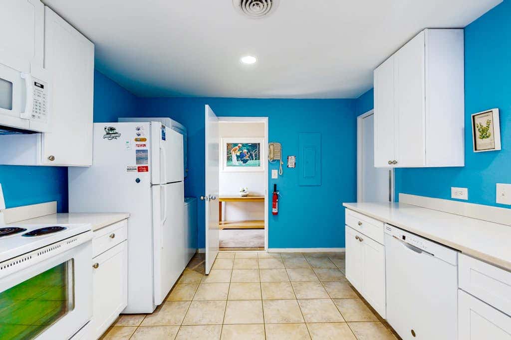 Family-Friendly Condo with Shared Pool & Al Fresco Dining - Dogs Welcome