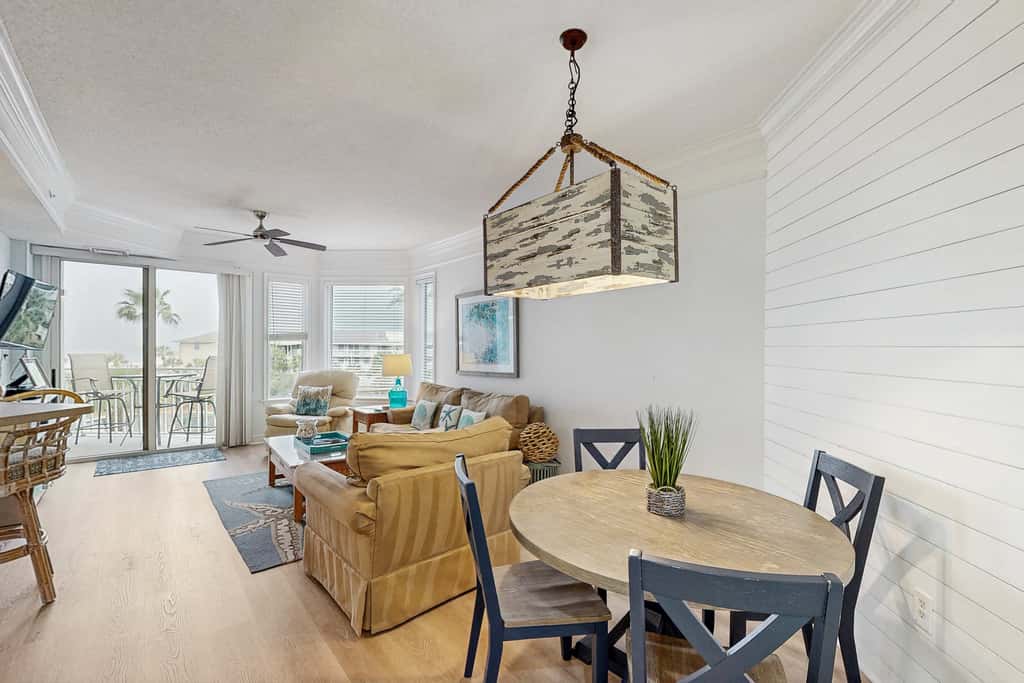 Oceanfront condo with pools, hot tubs, fitness room, & central AC