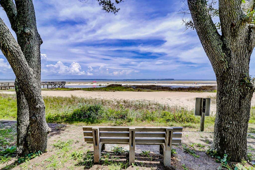 Villa by the beach with heated pools, hot tub, patio, tennis, central AC, & WD