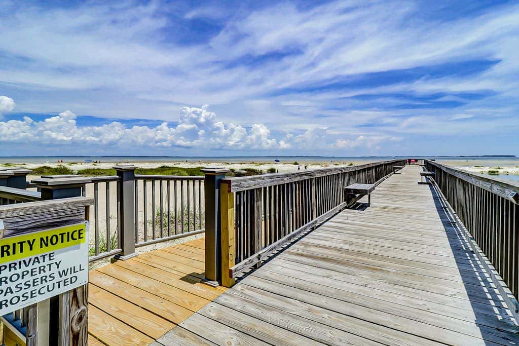 Coastal condo with indoor and outdoor pool, tennis and pickleball courts