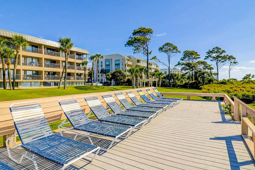 Newly Renovated Coastal Condo with Ocean-View Balcony, Shared Pool & Easy Beach Access