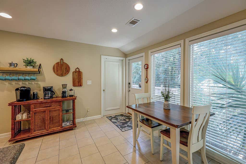 3 BR Home with private pool in Palmetto Dunes, close to beach