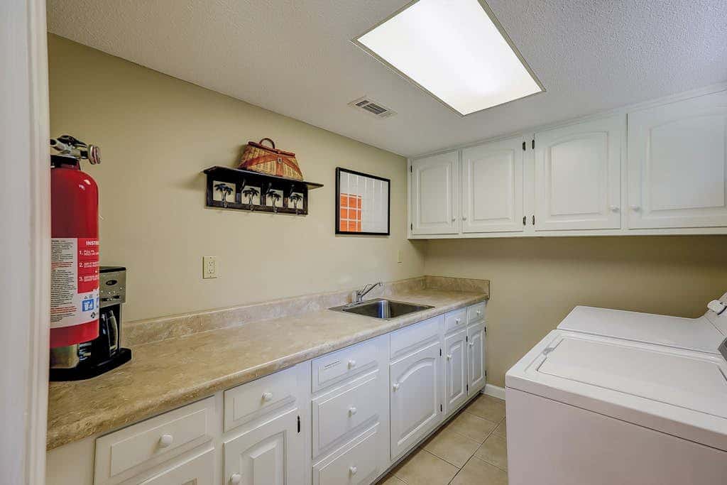 3 BR Home with private pool in Palmetto Dunes, close to beach