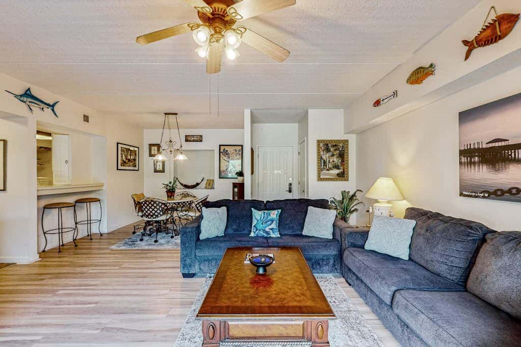 Close to beach with pool, tennis, pool  & private balcony