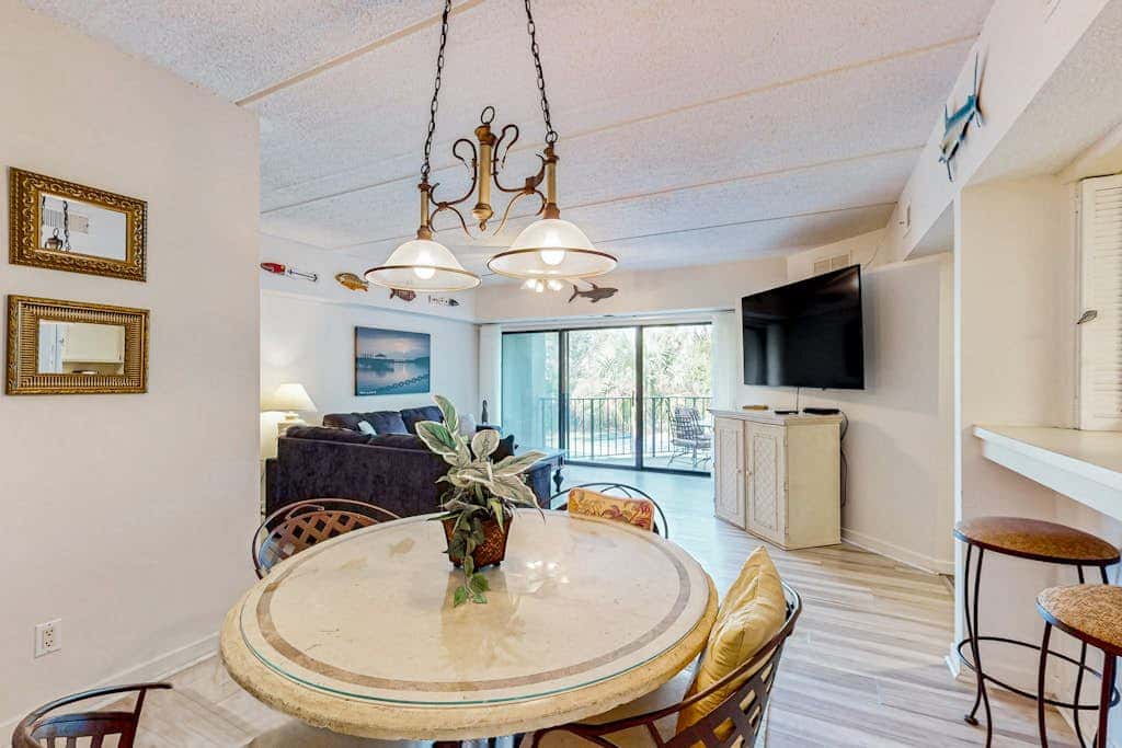Close to beach with pool, tennis, pool  & private balcony