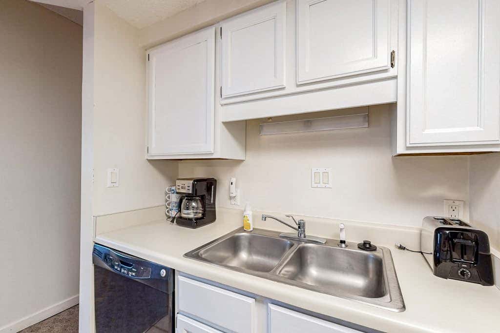 Close to beach with pool, tennis, pool  & private balcony
