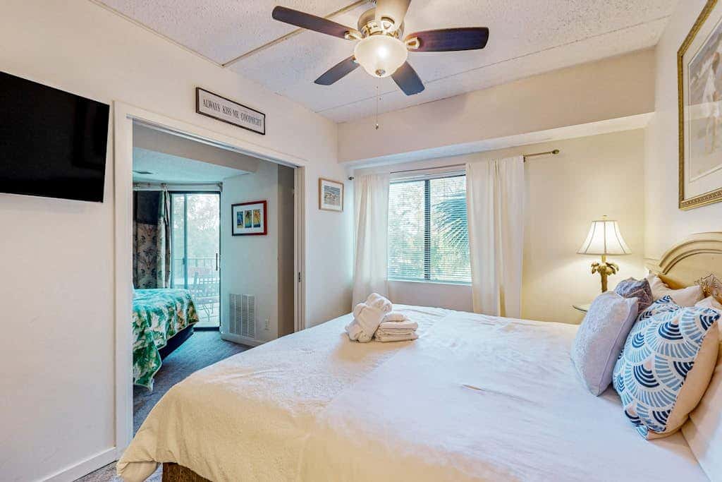 Close to beach with pool, tennis, pool  & private balcony