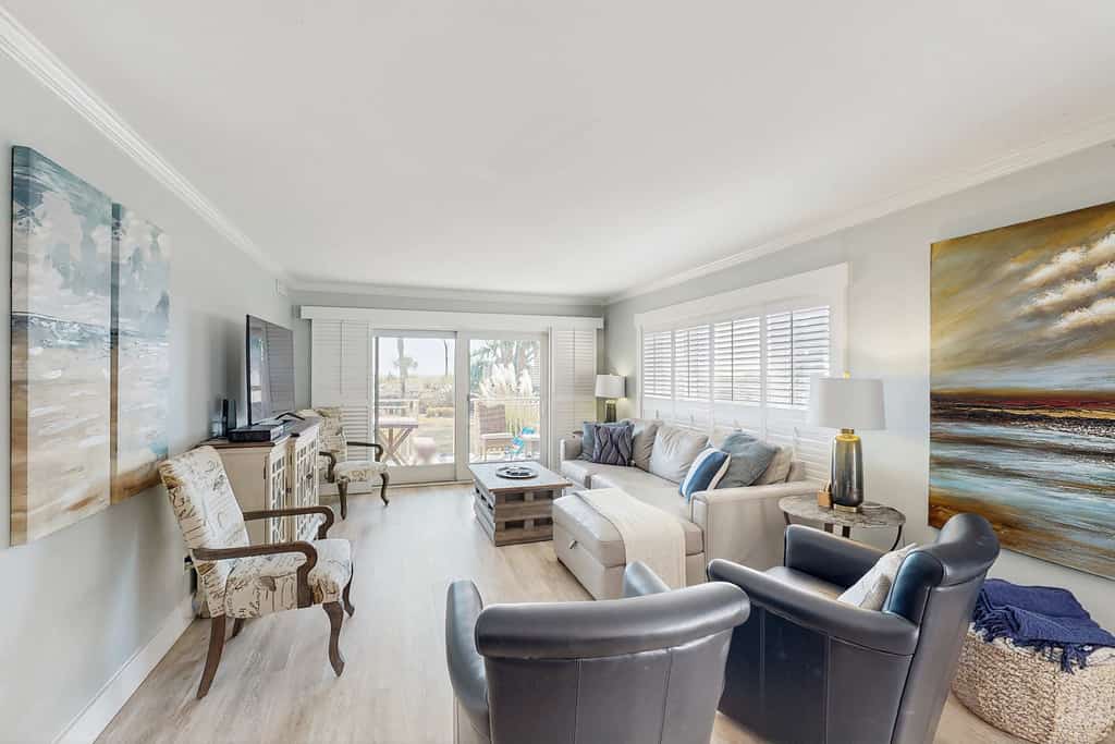 Shorewood 107