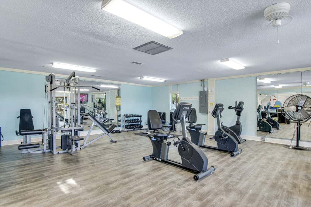 Direct Ocean View Condo with balcony, pools, tennis, pickleball