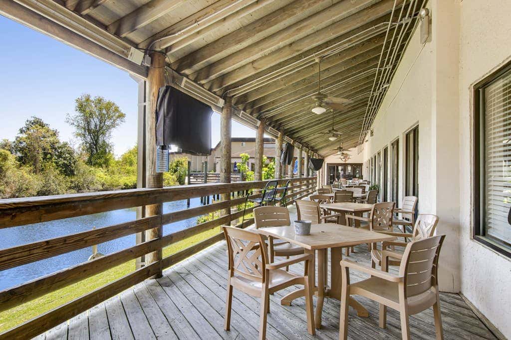 Direct Ocean View Condo with balcony, pools, tennis, pickleball