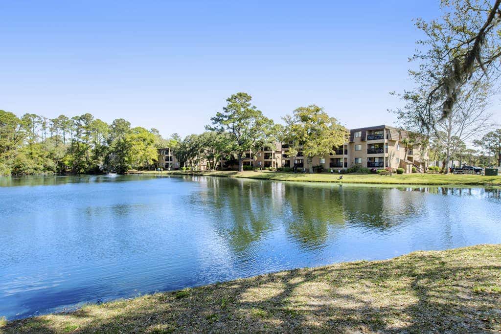 Direct Ocean View Condo with balcony, pools, tennis, pickleball