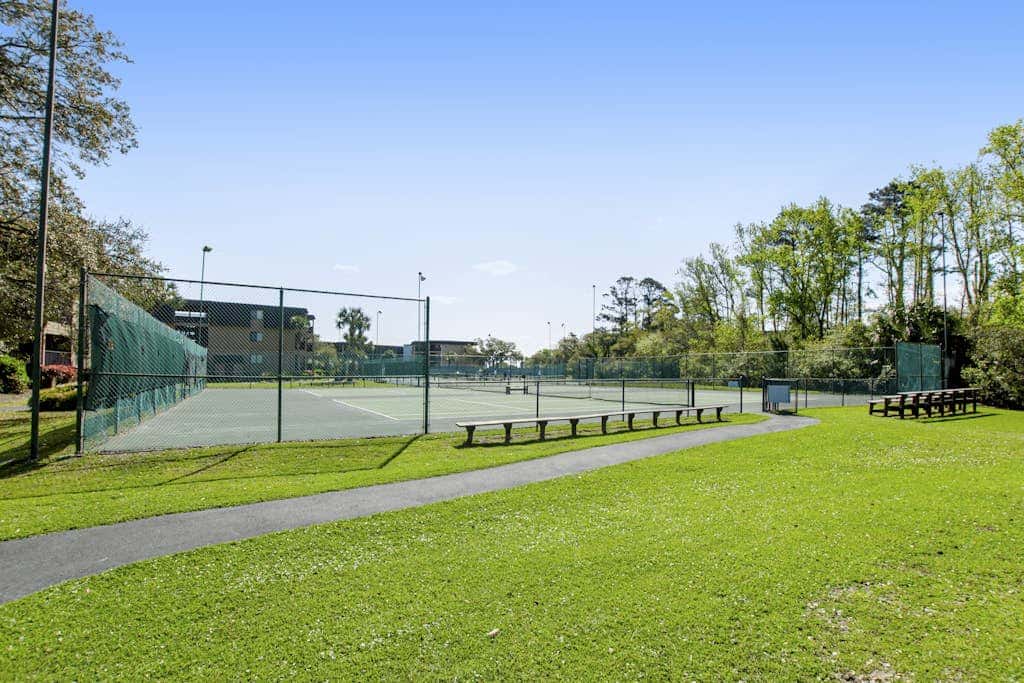 Direct Ocean View Condo with balcony, pools, tennis, pickleball