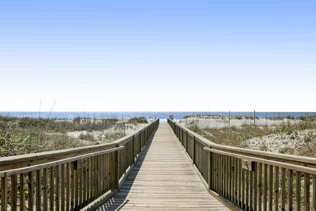 Direct Ocean View Condo with balcony, pools, tennis, pickleball