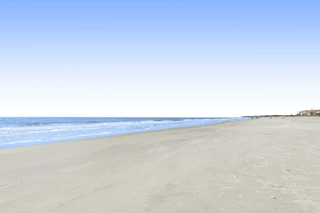 Direct Ocean View Condo with balcony, pools, tennis, pickleball