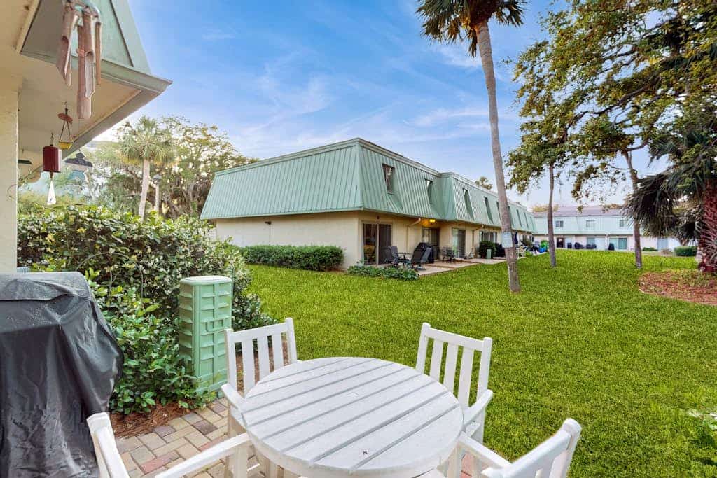 Hilton Head Cabanas 3
