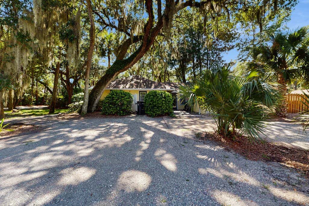 Home with private pool, fenced in yard, dog-friendly, walk to beach