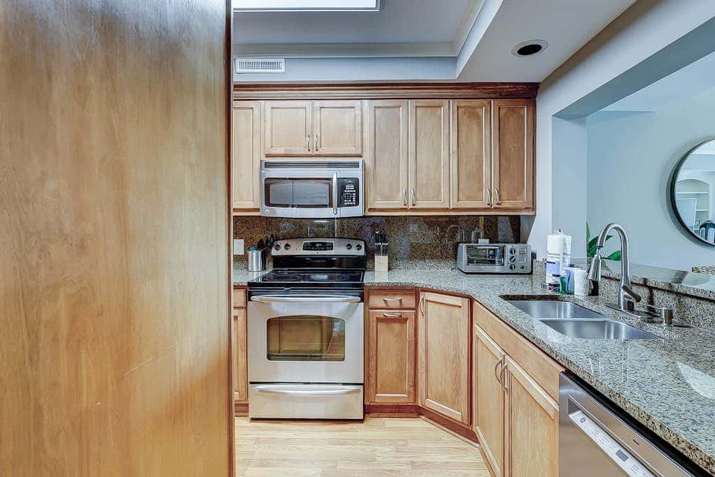 Oceanview and Pool view Condo- with beach access from boardwalk