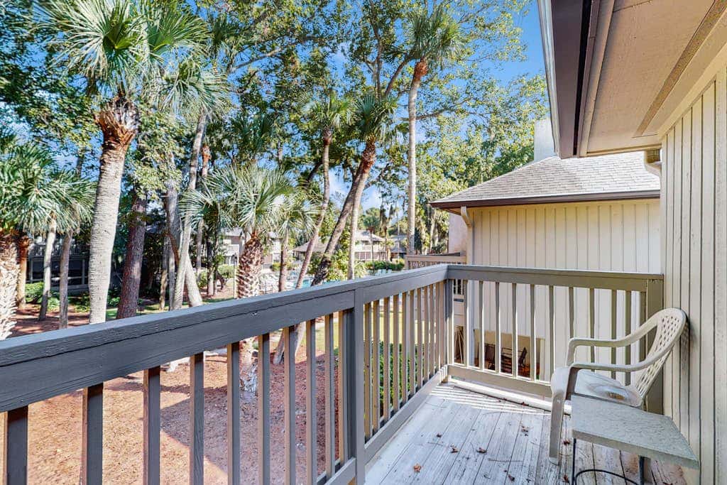 Shipyard Condo next to pool, near tennis, beach and restaurants
