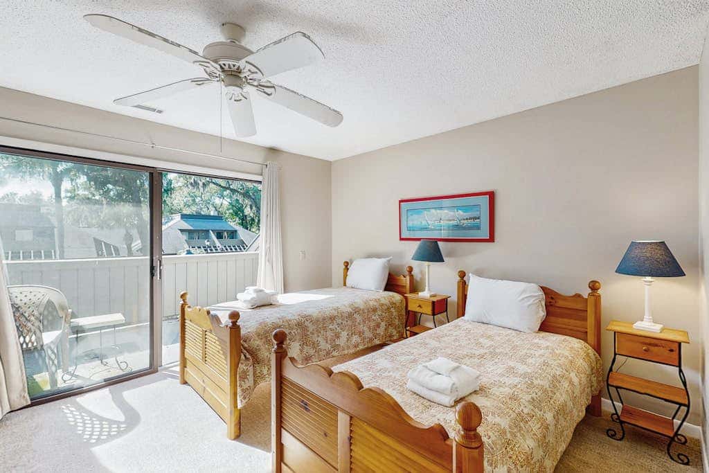 Shipyard Condo next to pool, near tennis, beach and restaurants