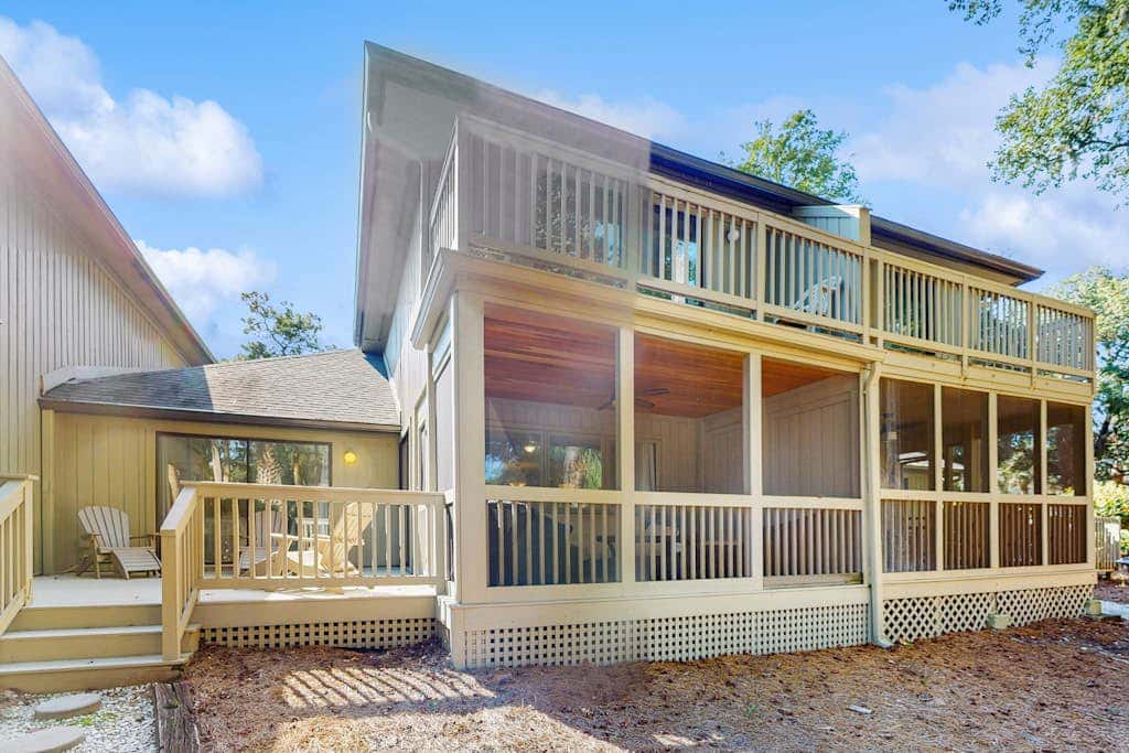 Shipyard Condo next to pool, near tennis, beach and restaurants