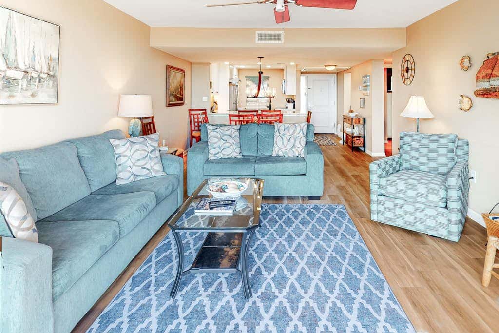Upgraded condo on waterfront with pool, hot tub, & tennis access - near beach