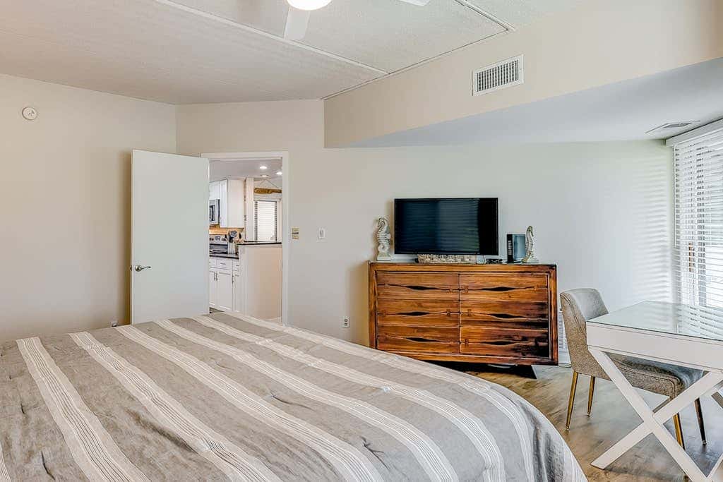 Villa with pool, tennis courts, & private patio - walk to the beach