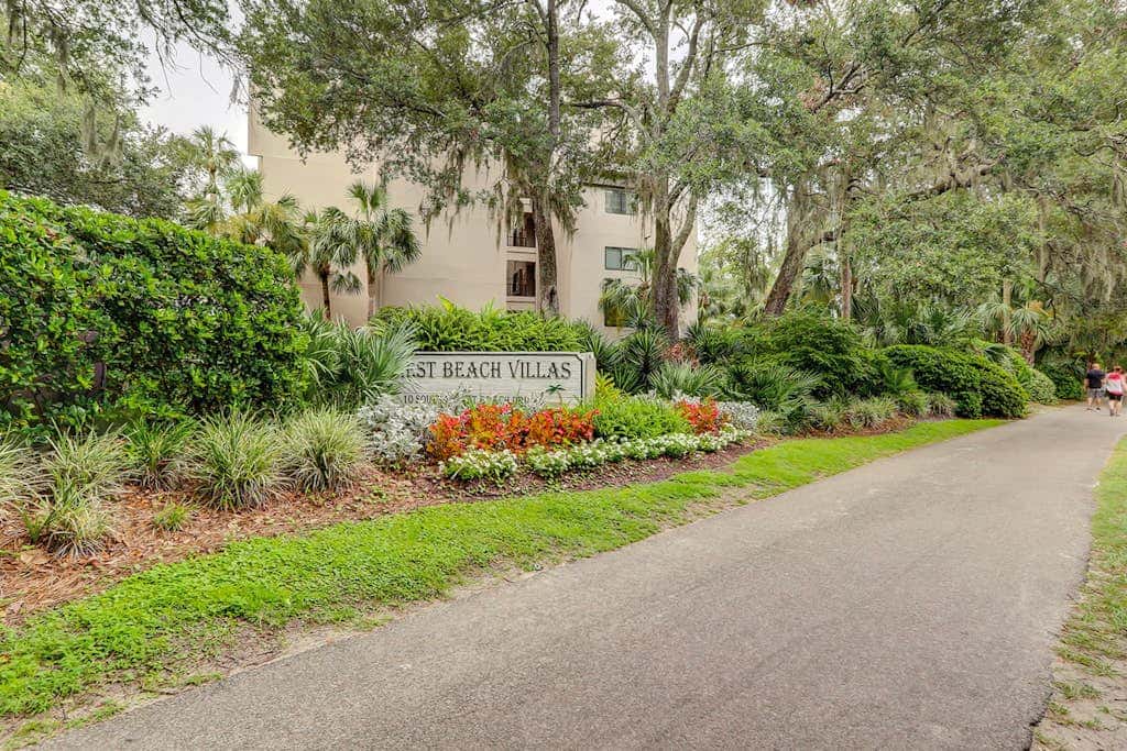 Villa with pool, tennis courts, & private patio - walk to the beach