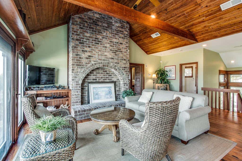 Beachfront home with private pool, expansive deck & breathtaking views