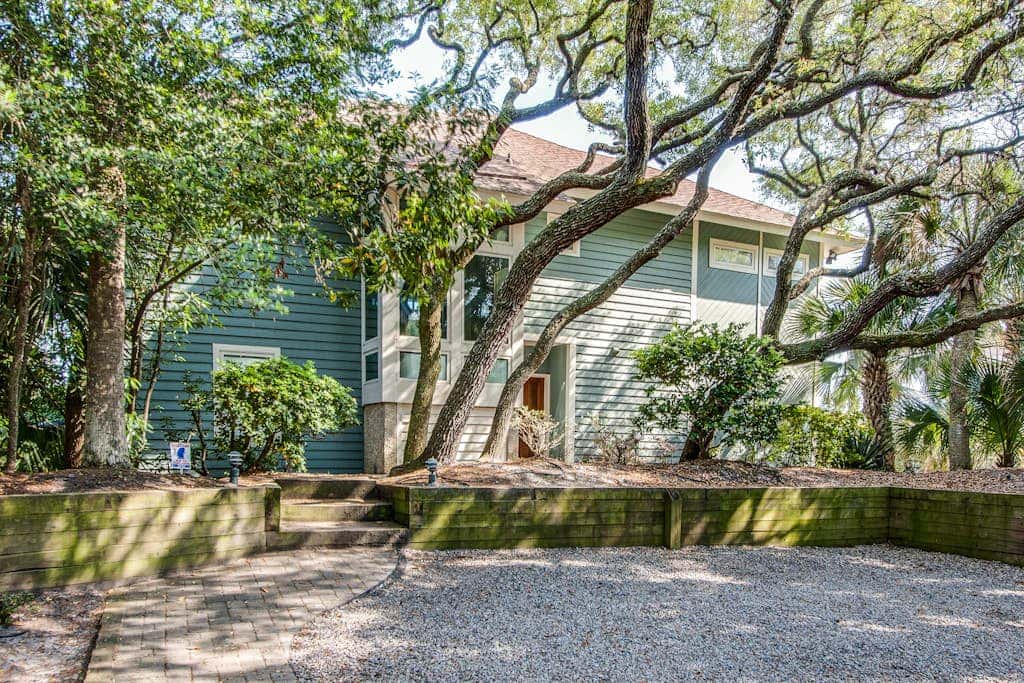 Beachfront home with private pool, expansive deck & breathtaking views
