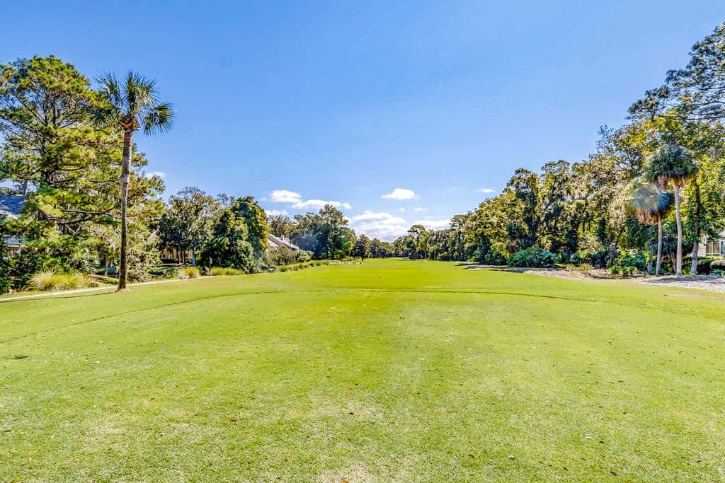 Island Bliss Near the Beach with Golf On Site, Shared Pool,Hot Tub & Private Deck
