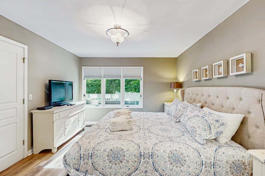 Fully Renovated Sea Pines Home w Private Pool Six Rows from the Water  Dogs OK