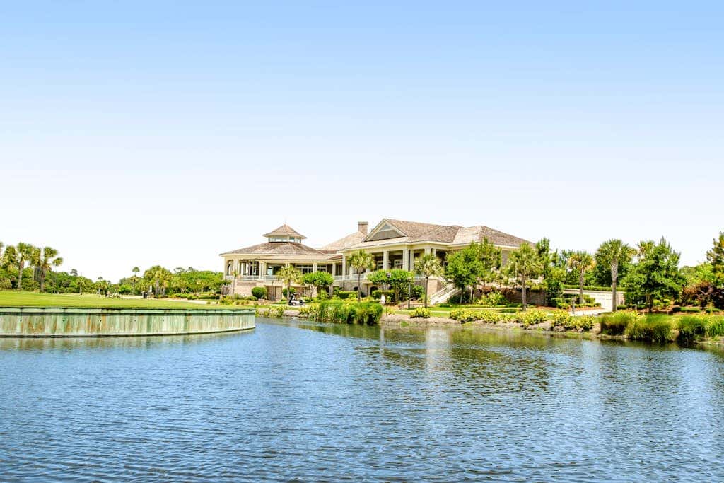 Stunning Sea Pines getaway close to the beach & golf - newly renovated