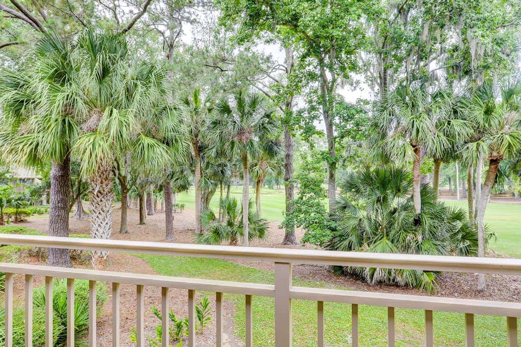 Stunning Sea Pines getaway close to the beach & golf - newly renovated