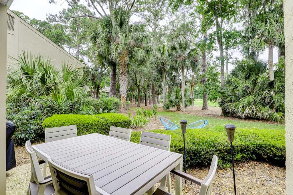 Stunning Sea Pines getaway close to the beach & golf - newly renovated