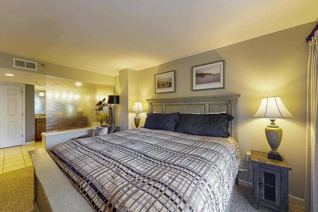 Island condo with beach access and balcony view  close to golf